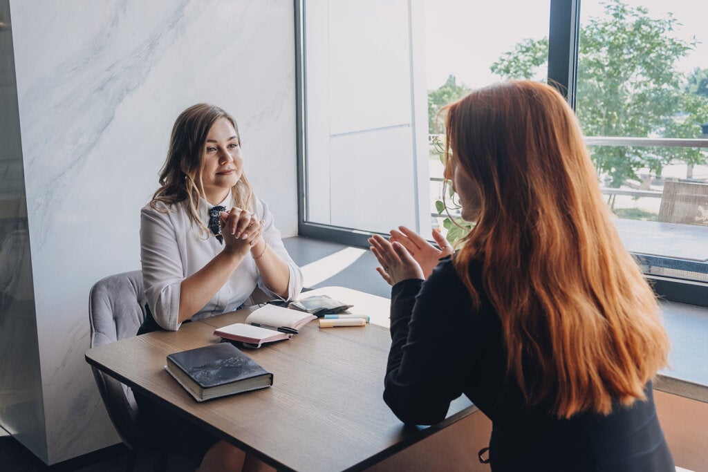 Fale Sobre Voc Como Responder Em Uma Entrevista De Emprego