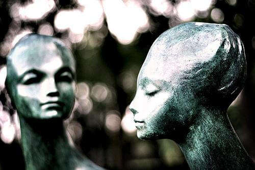 Por que os homens precisam das mulheres?