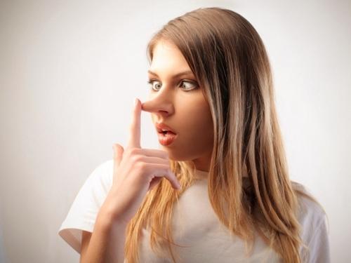 Alerta! Mentira à vista