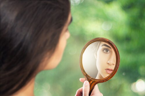 Sinais de que você está saindo com um narcisista