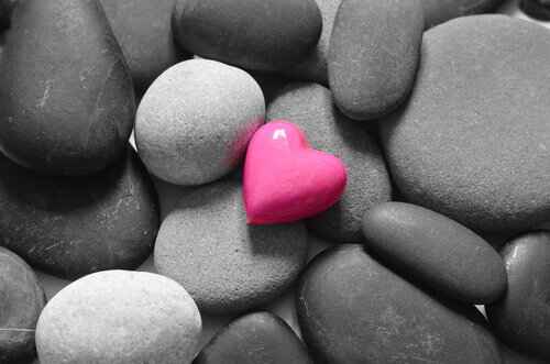 3 diferenças entre a maturidade e o masoquismo emocional