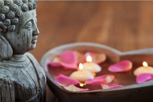 8 versos do Dalai Lama para controlar a nossa mente