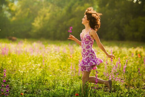 O caminho mais curto rumo à felicidade começa com um sorriso