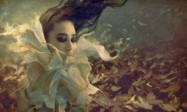 Nostalgia é sentir a ausência de um lado seu