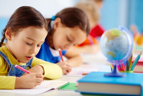 Descubra o método Kumon para ensinar as crianças