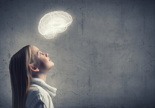 Como alimentar o desenvolvimento do cérebro da criança