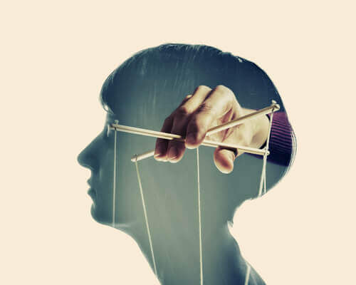 Como os meios de comunicação podem nos manipular