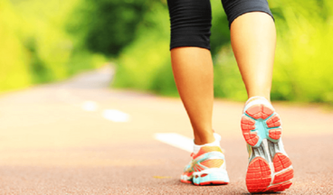 Caminhar beneficia as pessoas que sofrem de fibromialgia