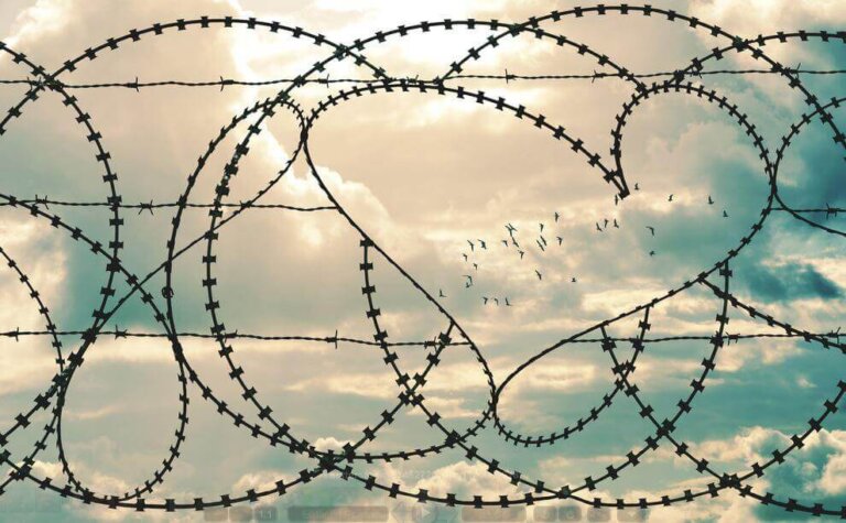 Por que os relacionamentos sempre acabam me ferindo?