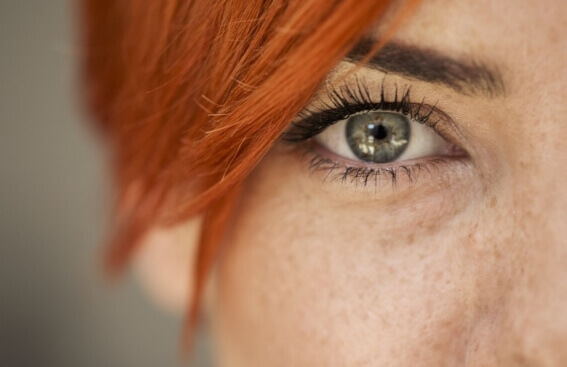 Como ler as emoções nos olhos de outra pessoa