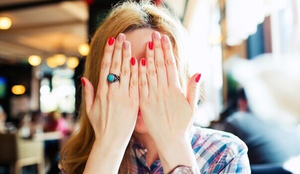 Como vencer a vergonha? Veja 5 estratégias