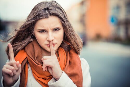 O papel do sexo na sociedade: tabu ou obrigação?