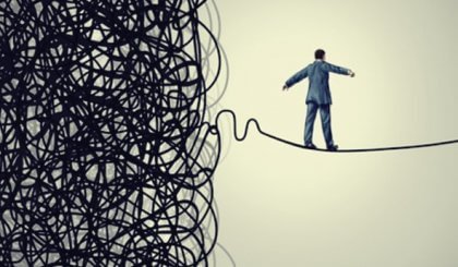 O caos, um estado que favorece os narcisistas