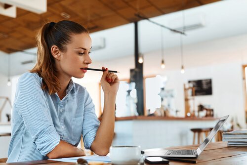 4 dicas para trabalhar e estudar ao mesmo tempo