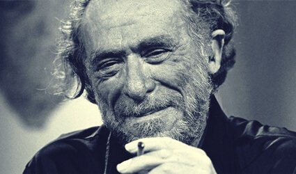 5 frases espirituosas de Charles Bukowski
