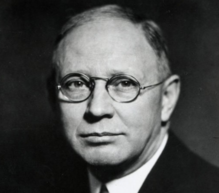 Clark L. Hull e o behaviorismo dedutivo