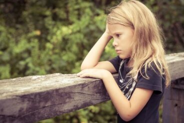 Os efeitos do estresse tóxico no desenvolvimento cerebral de crianças