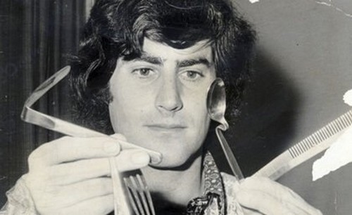 Uri Geller e a história de uma fraude coletiva