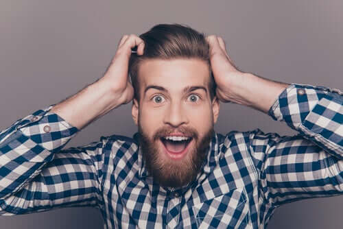 A surpresa: uma emoção fugaz e inesperada