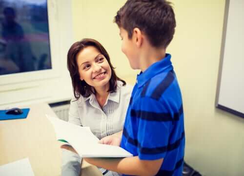 Orientador educacional: quais são as suas funções?