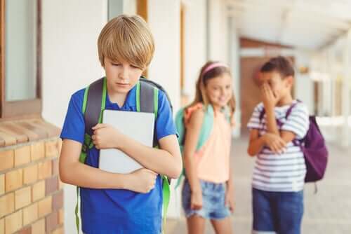 Como denunciar o bullying escolar