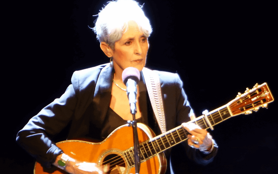 Joan Báez, a biografia de uma cantora e ativista social