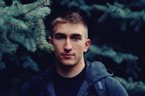 Autismo em adultos: desafios psicológicos e sociais para alcançar o bem-estar