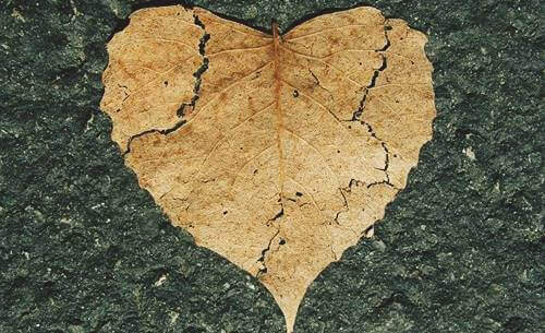 Autolesões emocionais: quando machucamos a nós mesmos