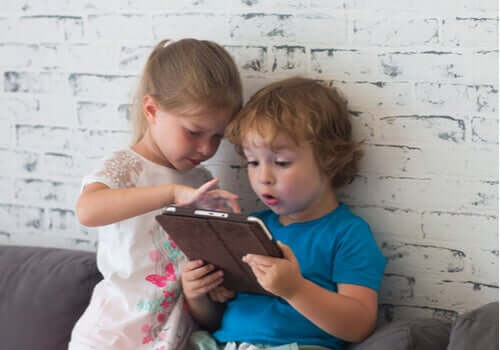 As novas tecnologias são um obstáculo para as crianças aprenderem a gerenciar suas emoções?