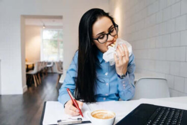 Por que comemos mais quando estamos estressados?