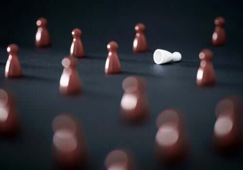 A exclusão social favorece o extremismo