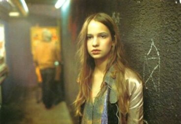 Eu, Christiane F: o filme cult alemão que ainda está na moda