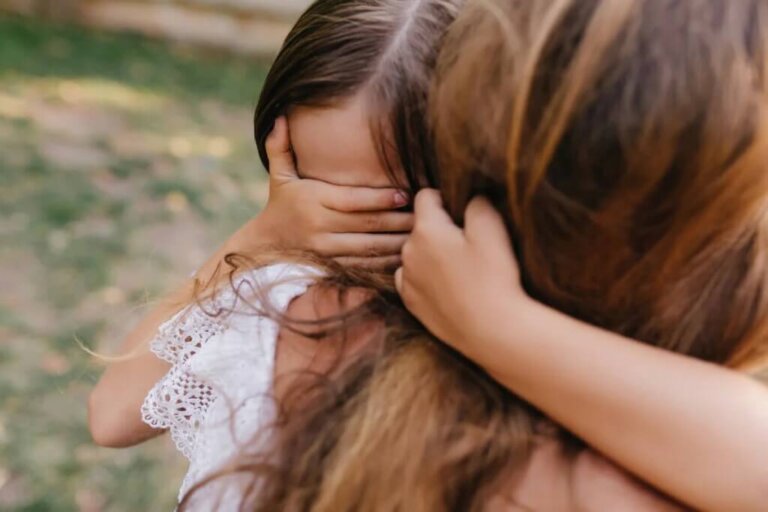 Como ajudar uma criança a superar um trauma