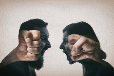 O que é a teoria da frustração-agressão?