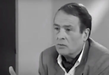 Biografia de Pierre Bourdieu: uma vida dedicada a compreender as práticas de poder