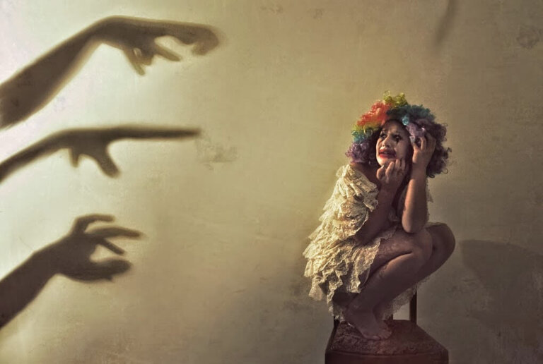 Artesãos de ironia e sarcasmo (personalidades tóxicas)