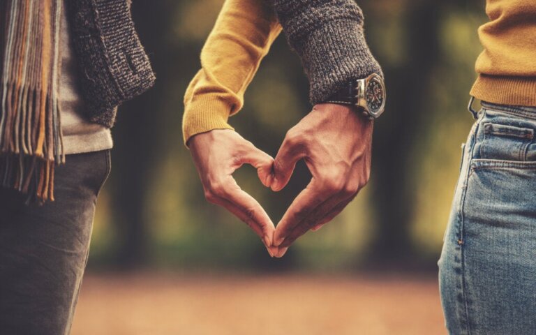 Amor e afeto: qual a diferença?