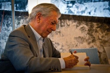 Os livros essenciais, segundo Vargas Llosa