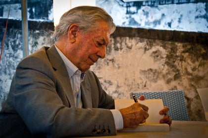 Os livros essenciais, segundo Vargas Llosa