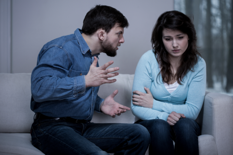 Os 5 tipos de agressores e suas características
