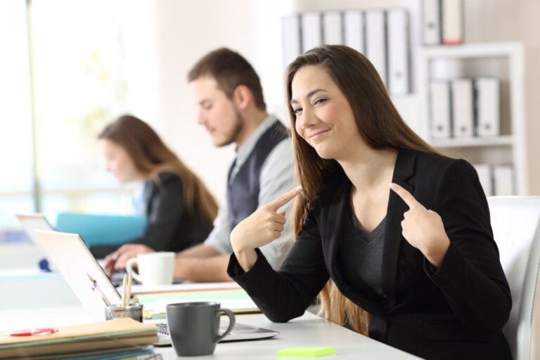 Trabalhar para expandir o ego, uma armadilha que nos prende