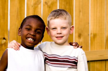 Como reduzir o preconceito racial desde a infância