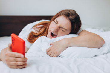 Jet lag social: resultado de ficar acordado até tarde por lazer