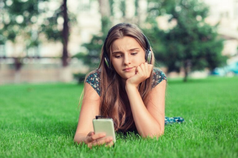 O que aconteceria se tirássemos o celular dos jovens?