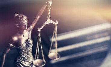 O mito de Themis, a deusa da justiça