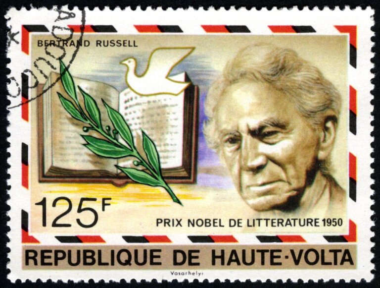 A filosofia de Bertrand Russell: paz e lógica