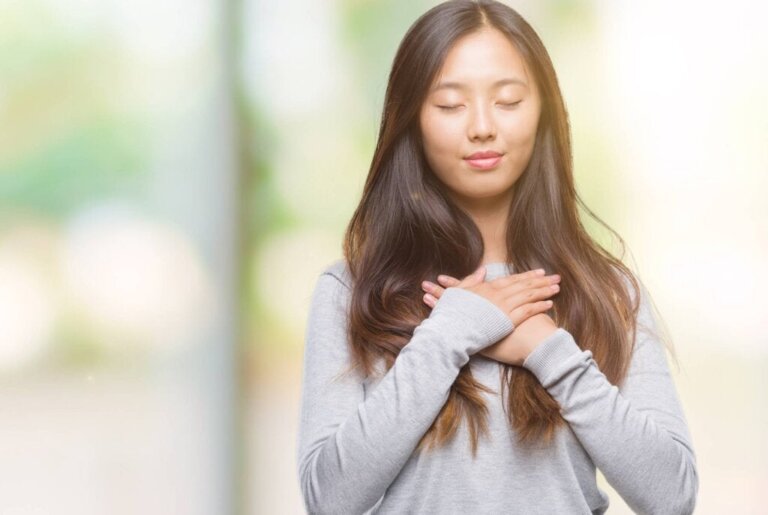 5 dicas para o abraço borboleta para acalmar a ansiedade