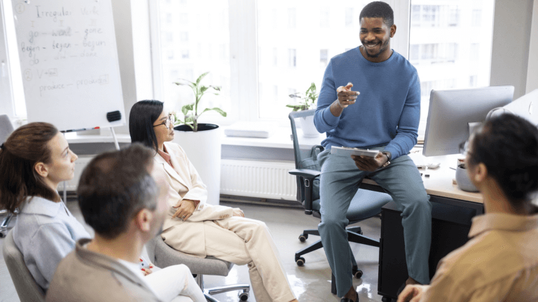 O que a psicologia industrial estuda e qual a sua importância?