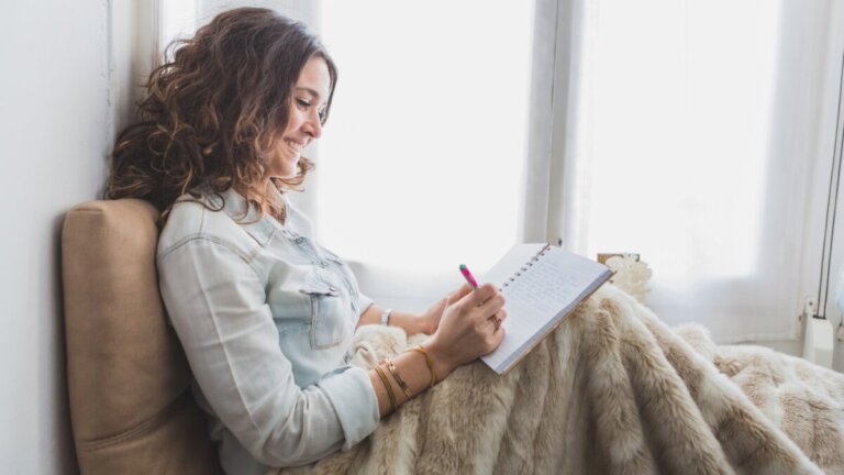 O que escrever em um diário? Perguntas essenciais